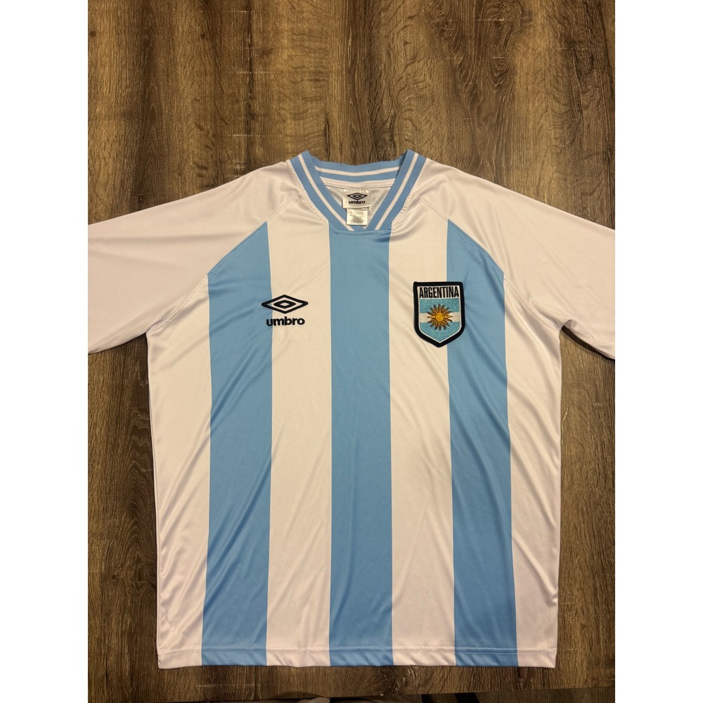 Umbro Argentina Soccer Jersey Mens Small Light Blue White Striped RN77272